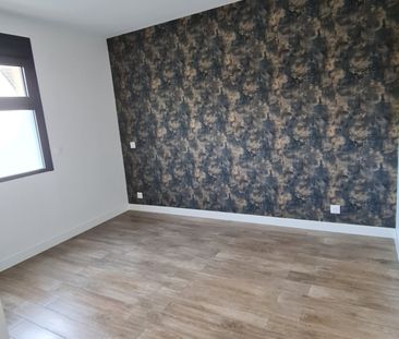 Location Appartement 3 pièces 66m² BURES SUR YVETTE 91440 - Photo 3