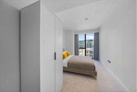 Nine Elms Lane London SW8 - Photo 4