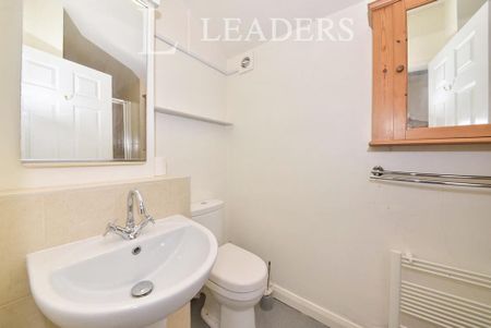 1 bedroom semi-detached house to rent - Photo 3