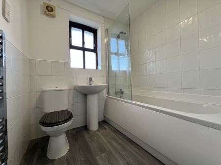 Fussey Gardens, Bonby - Photo 5