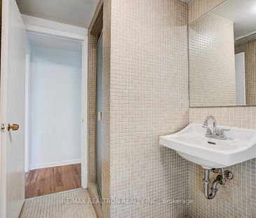 For Lease - 156 Combe Avenue, Toronto, Ontario - Photo 6