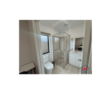 Rooming House - Shared Accommodation with Private Rooms & Comfort -... - Photo 5
