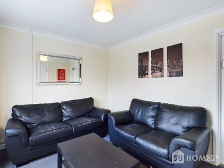 1 bed house / flat share to rent in Richard Avenue, Wivenhoe - Photo 2