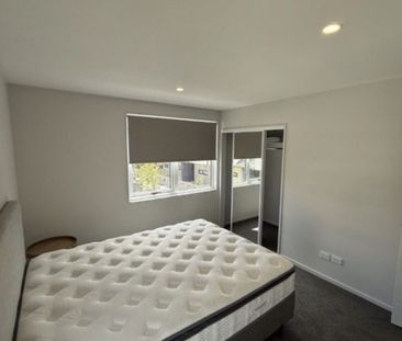 Low maintenance in Mangere - Photo 3