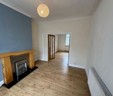 2 bedroom terraced house to rent - Photo 6
