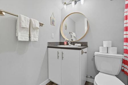 123 Avenue Northwest - Photo 2
