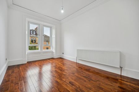 3 bedroom flat to rent - Photo 4
