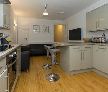 6 bedroom house to rent - Photo 5