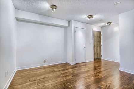For Lease - 33 Bay Street Unit# 712, Toronto, Ontario - Photo 4