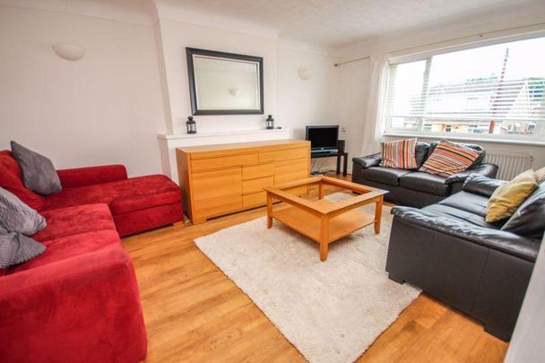 5 bedroom terraced house to rent - Photo 1