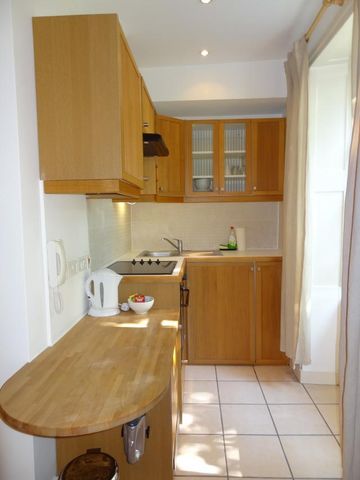 A modern second floor studio apartment refurbished to a high standard in Bloomsbury, London WC1H - Photo 5