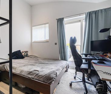 2 bedroom flat to rent - Photo 3