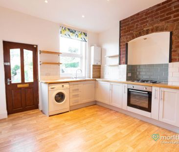 3 bedroom terraced house to rent - Photo 3