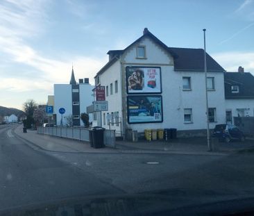 Erdgeschosswohnung mit Stellplatz, Kellerraum in unmittelbarer Rhei... - Photo 4