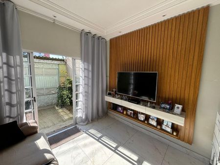 Sobrado com 3 quartos e 208m² para alugar em Jardim Jamaica, Santo André. - Photo 3