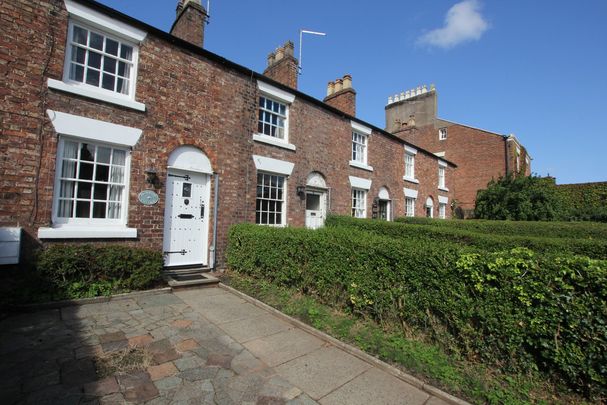 2 Bedroom Cottage, Chester - Photo 1