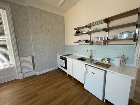 1 bedroom apartment to rent - Photo 3