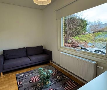 Ålyckevägen, Segeltorp - Foto 1
