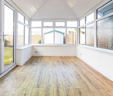3 bedroom semi-detached house to rent - Photo 2