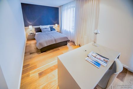 Welc(H)ome® by RIDA FLATS – CGN City: All-in! Internet, Balkon & Top-Lage - Photo 5