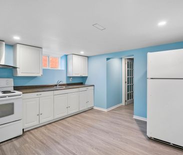 For Lease - 31 Rossford Road Unit# Basement, Toronto, Ontario - Photo 2