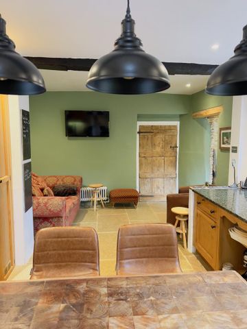 5 bedroom detached house to rent - Photo 5