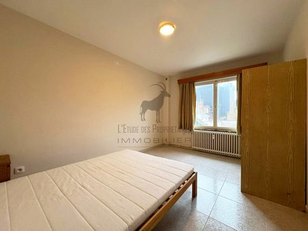 Appartement te huur in Charleroi - Photo 4