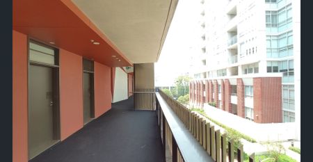 Fully Furnished Apartment next to East-village Available Soon ! ! ! - Photo 5