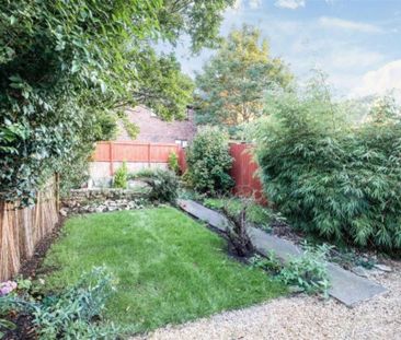 3 bedroom terraced house to rent - Photo 6