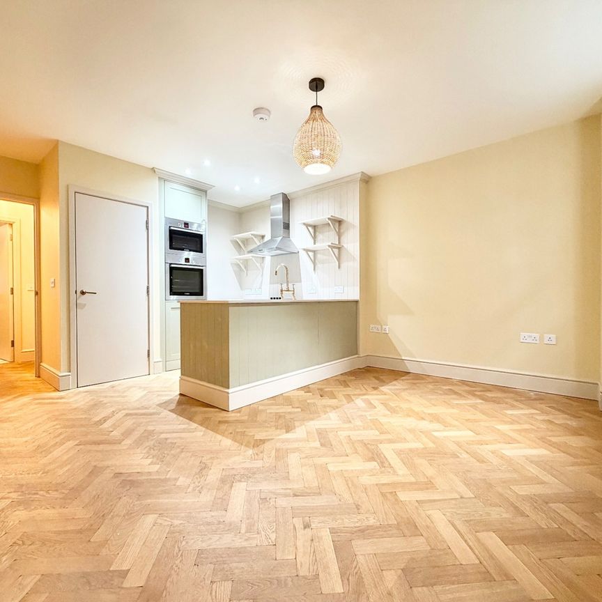 1 Bed Flat, South Molton Street, W1K - Photo 1