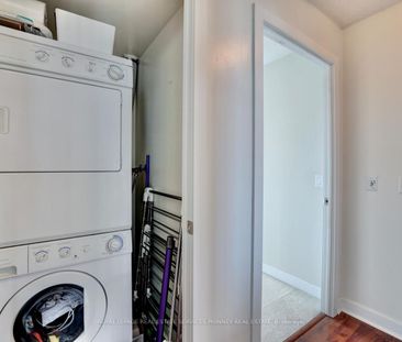 Vibe at Liberty Village Lofts , #1903 - Photo 4