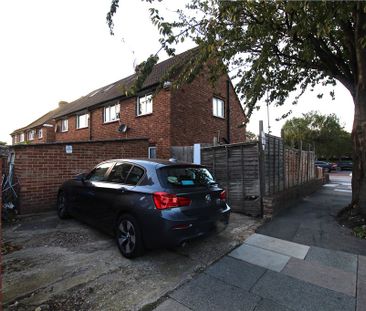 Mandeville, Northolt, UB5 4LU - Photo 4