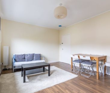 2440L - West Pilton Avenue, Edinburgh, EH4 4BT - Photo 1