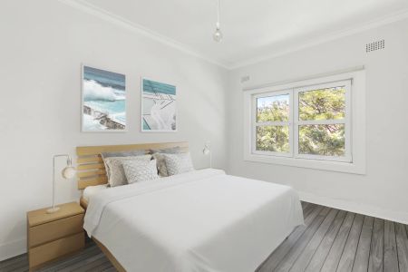 Immaculate apartment only moments to Bondi Beach! - Photo 4