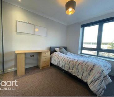 3 bedroom apartment to rent - Photo 3