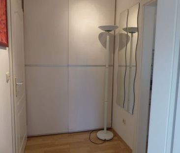 Schicke, möblierte 2-Zimmer-Mietwohnung mit herrlichem Blick in 977... - Foto 3