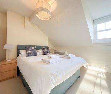 St. Lukes, Cheltenham GL53 7JJ - Photo 5