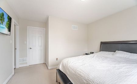 For Lease - 2530 Countryside Drive Unit# 5, Brampton, Ontario - Photo 4