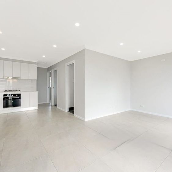 IMMACULATE GRANNY FLAT !!! - Photo 1