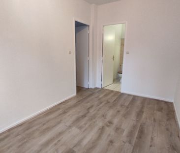 LIMOGES T2 DE 32 m² EN HYPER CENTRE VILLE - Photo 2