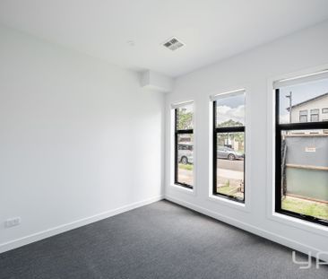 Brand New Townhouse! - Photo 4