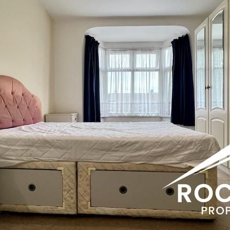 2 bedroom house share to rent - Photo 1