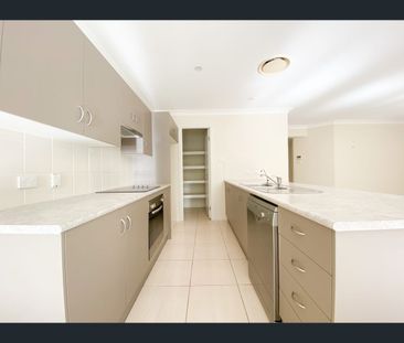 17 Drummer Street, Corlette, NSW 2315 - Photo 3