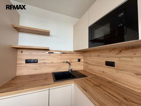 Pronájem bytu 3+kk 67 m² - Фото 4