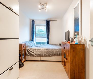 Room in a Shared Flat, Windmill House, E14 - Photo 2
