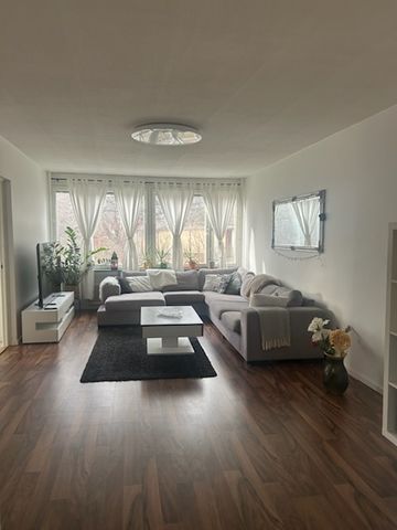 Västra Banvägen, Åkersberga - Photo 5