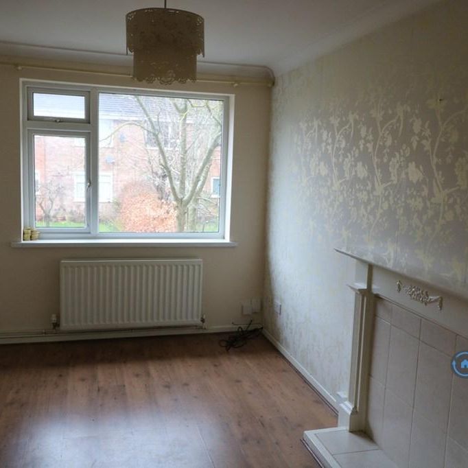 2 bedroom maisonette to rent - Photo 1