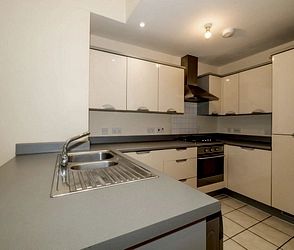 Bellflower Mews, Canterbury, CT1 3BL, Kent - Photo 3