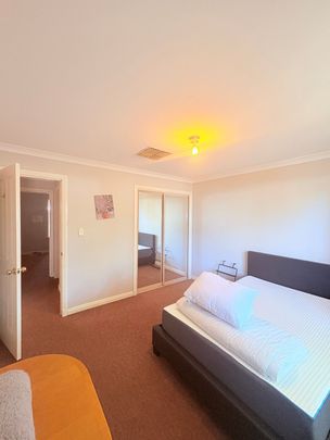 This well-maintained two-bedroom, one-bathroom home! - Photo 1