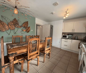 3 bedroom terraced house to rent - Photo 3